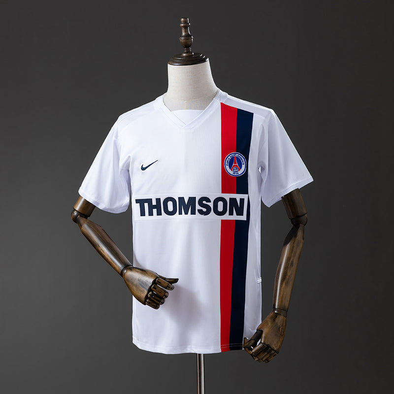02-03 PSG segunda equipación
