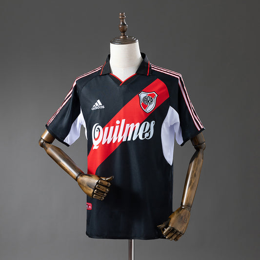 00-01 River Plate tercera equipación