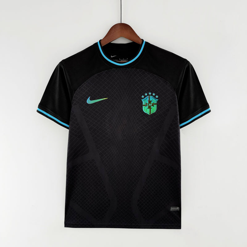 2022 Brasil equipación especial negra
