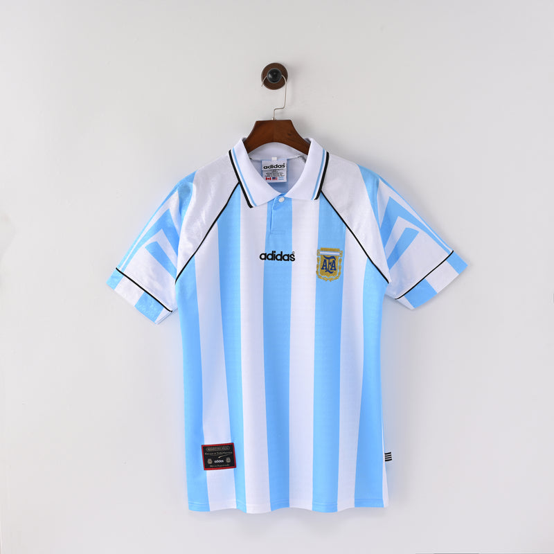 96 Selección Argentina primera equipacion