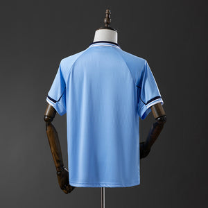 97-99 Celta primera equipación