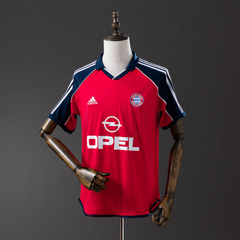 00-01 Bayern de Munich primera equipación