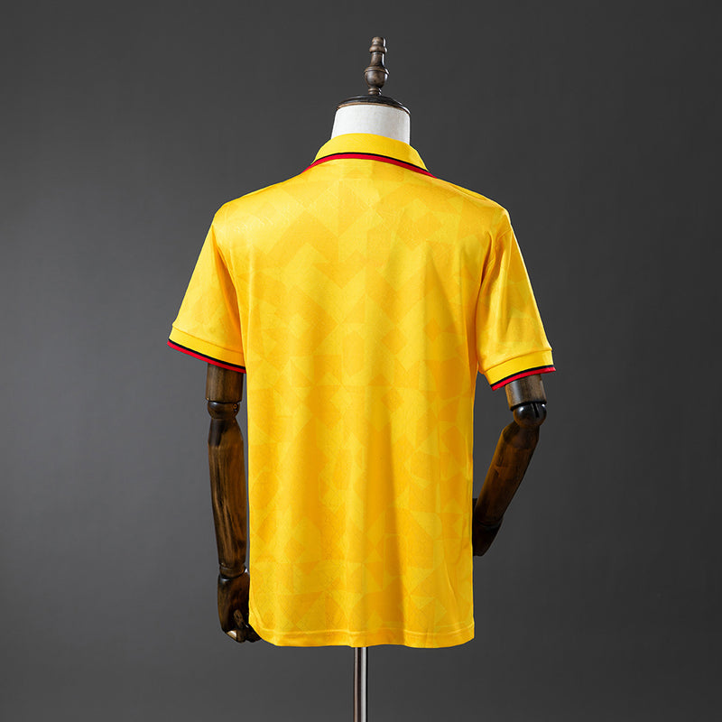 95-96 AC Milán tercera equipación