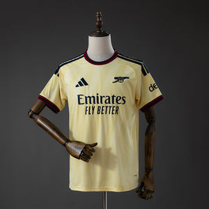 26-27 Arsenal tercera equipación