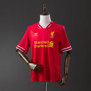 13-14 Liverpool primera equipación