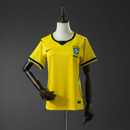 2026 Brasil primera equipación mujer