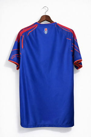26-27 Universidad de Chile primera equipación