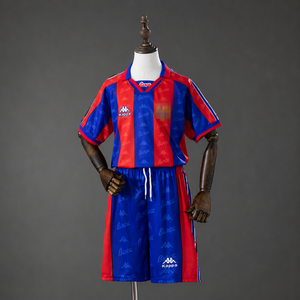 95-97 Barcelona primera equipación niño