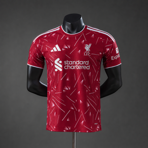 26-27 Liverpool primera equipación