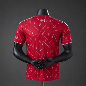 26-27 Liverpool primera equipación