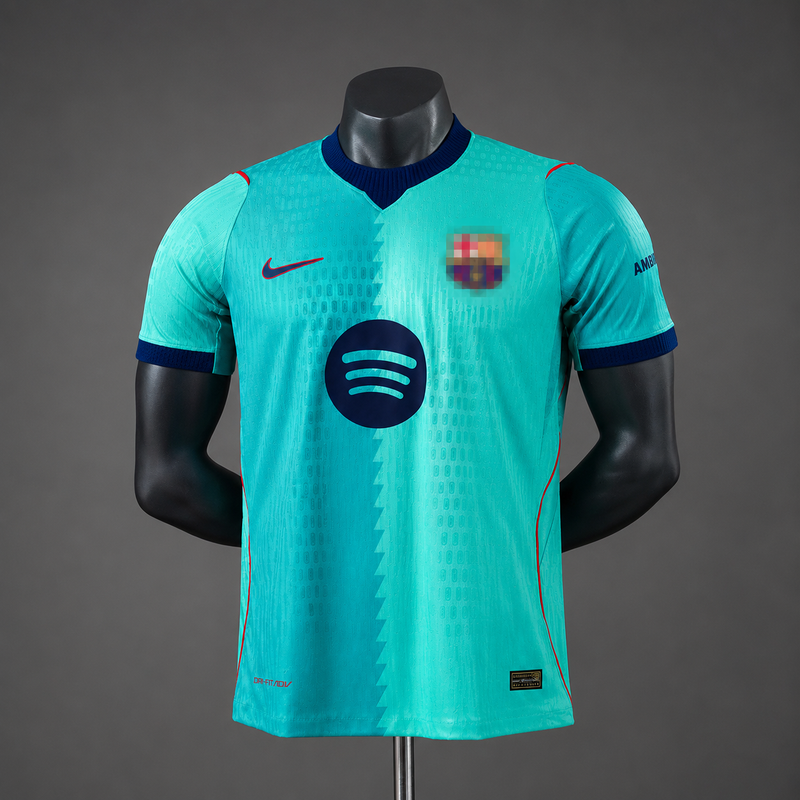 26-27 Barcelona tercera equipación