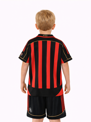 06-07 AC Milán primera equipación niño