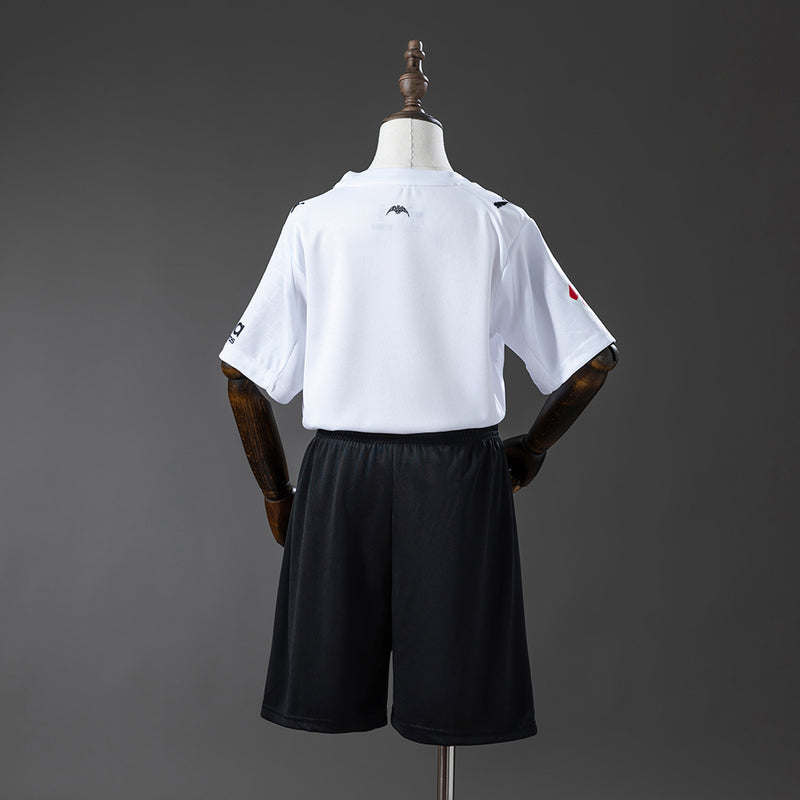 25-26 Valencia primera equipación niño