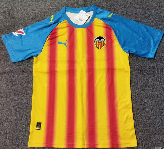 25-26 Valencia tercera equipación