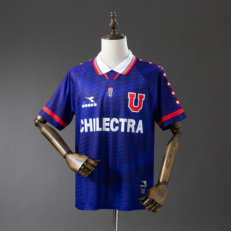 1996 Universidad de Chile primera equipación