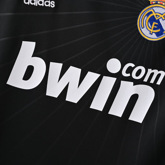 10-11 Real Madrid segunda equipación