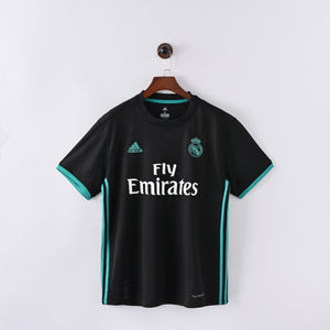 17-18 Real Madrid segunda equipación