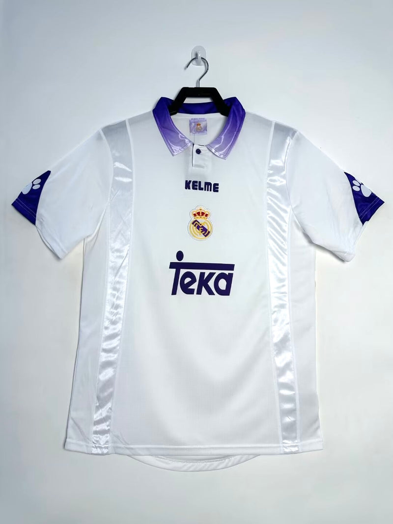 97-98 Real Madrid primera equipación