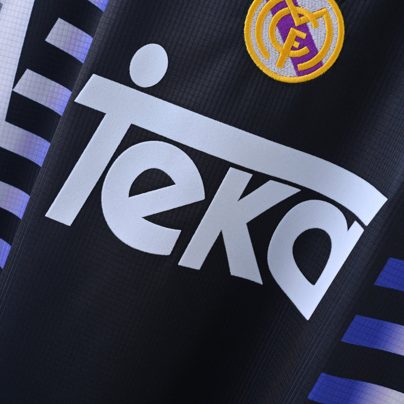 97-98 Real Madrid tercera equipación