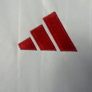 25-26 Sevilla primera equipación