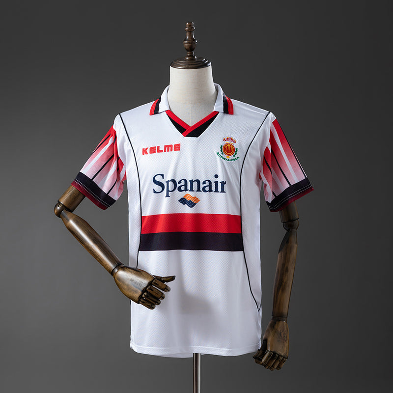 97-99 Mallorca segunda equipación