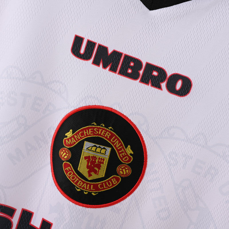 96-97 Manchester United segunda equipacion