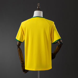 2014 Brasil primera equipación