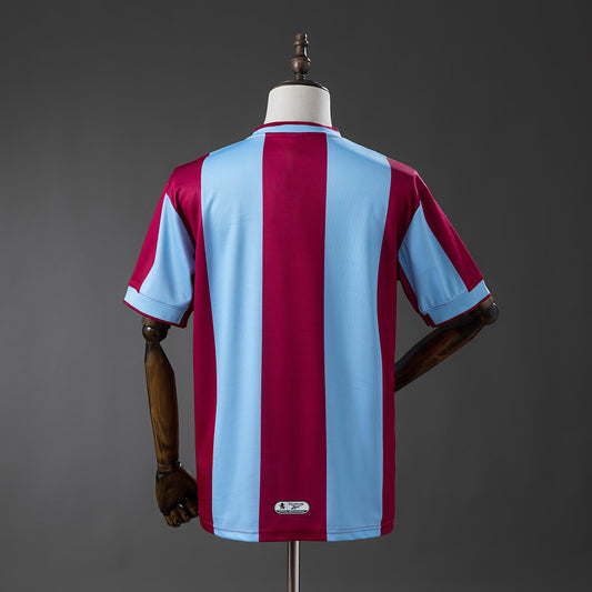 99-00 Aston Villa primera equipación