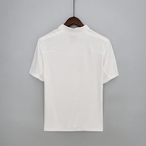 2010 Inglaterra primera equipación