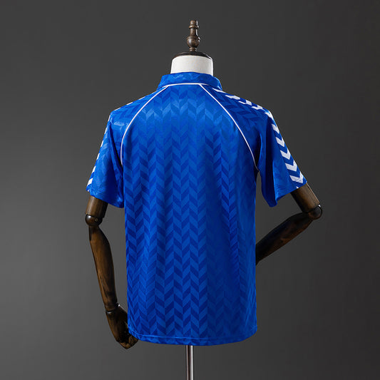 86-88 Real Madrid segunda equipación