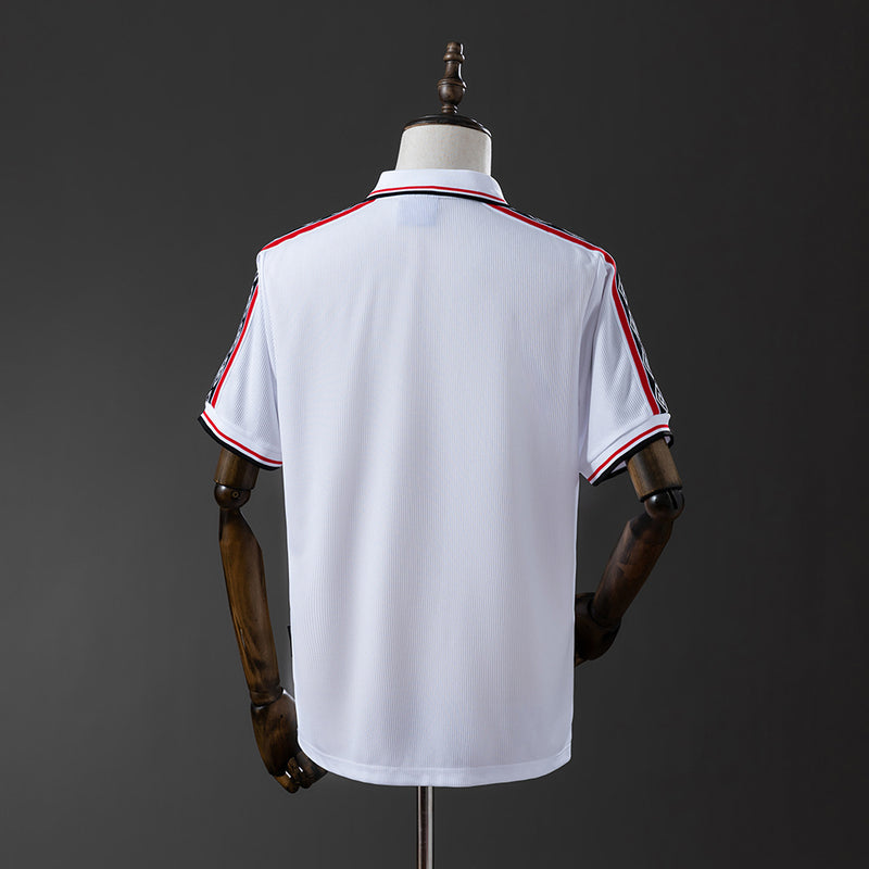 98-99 Manchester United equipación blanco