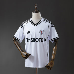 25-26 Fulham primera equipación