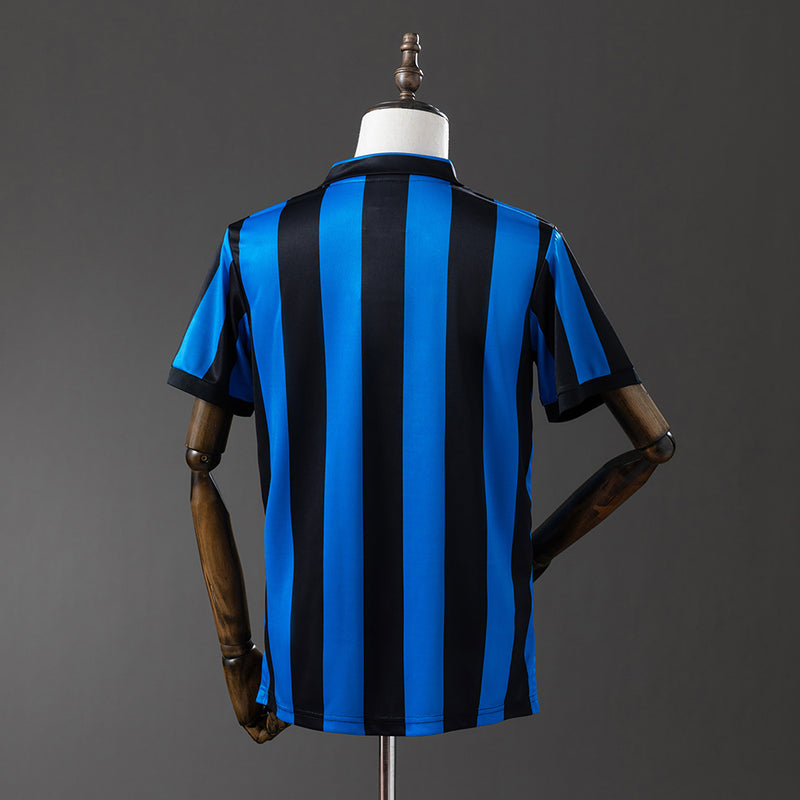 88-91 Inter de Milán primera equipación