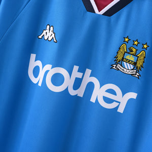 97-98 Manchester City primera equipacion