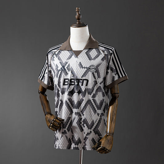 25-26 Bayern de Munich equipación especial