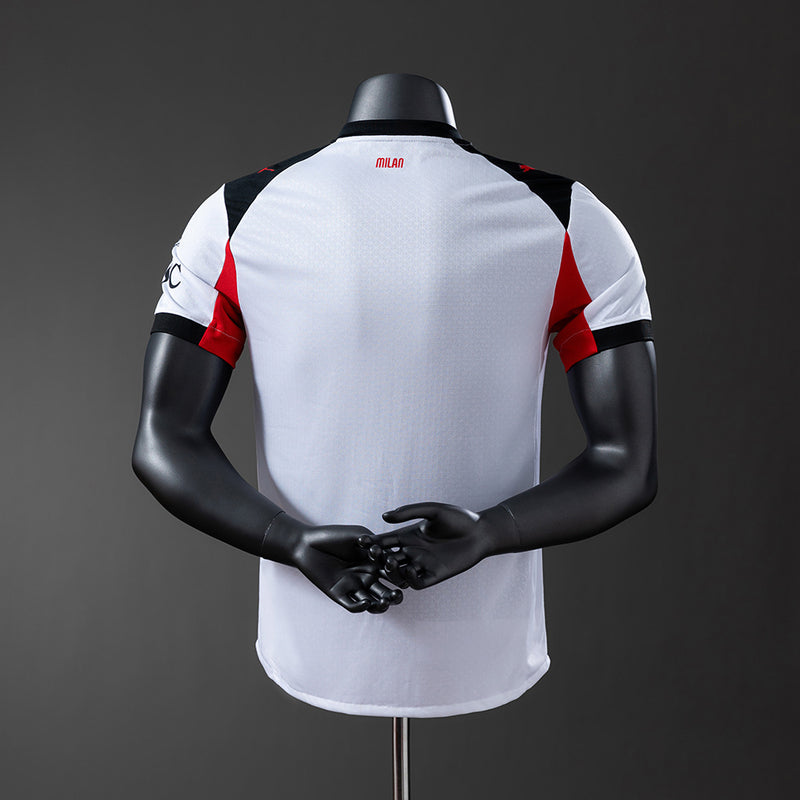 25-26 AC Milán segunda equipación