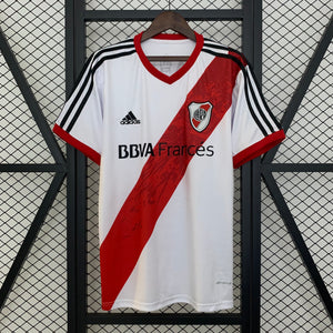 13-14 River Plate primera equipación