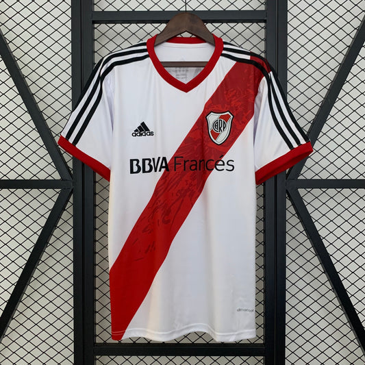 13-14 River Plate primera equipación