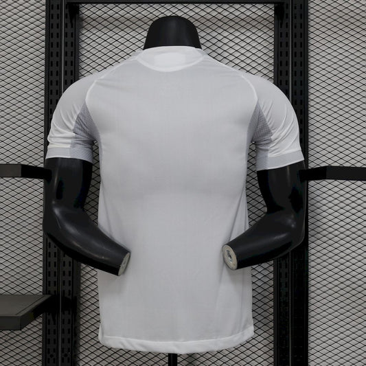 25-26 Real Madrid primera equipacion