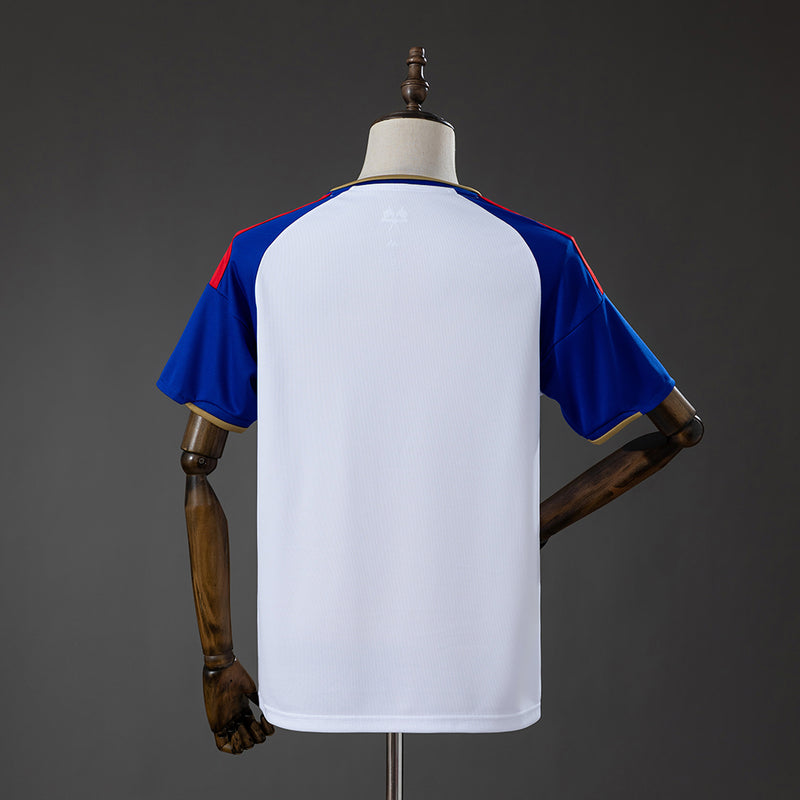 26-27 Olympique de Lyon primera equipación