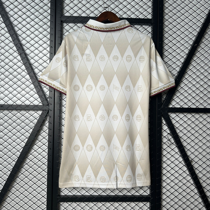 25-26 Bayern de Munich equipación especial beige