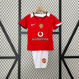 04-06 Manchester United primera equipación niño