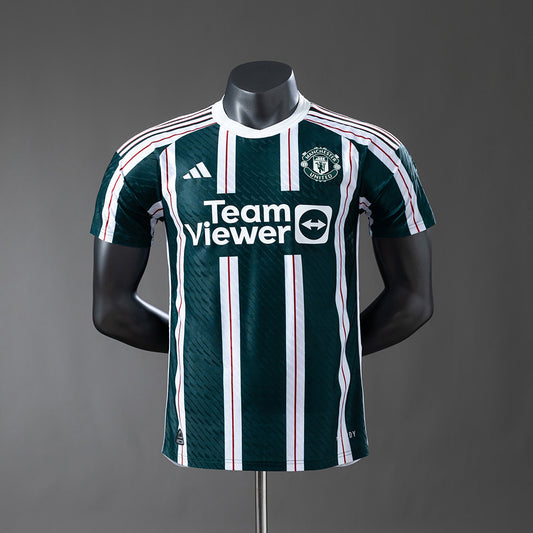 23-24 Manchester United segunda equipación