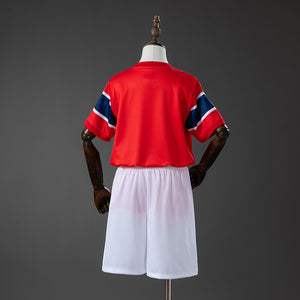 2026 Noruega primera equipación niño