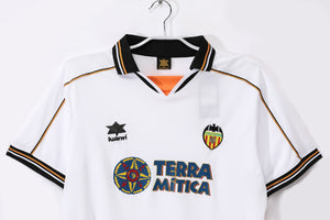 99-00 Valencia primera equipacion