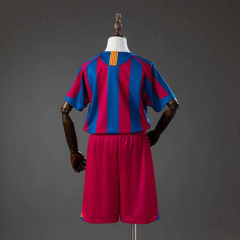 05-06 Arsenal home kit for kids