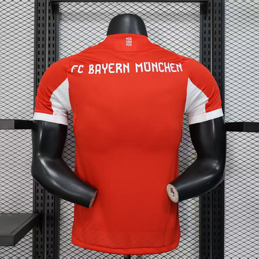 25-26 Bayern de Munich primera equipacion