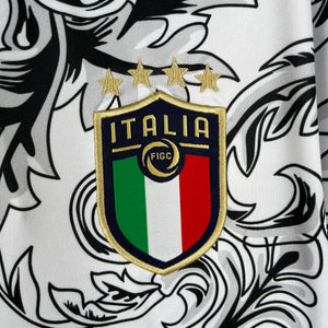 Italia x Versace equipación especial blanca