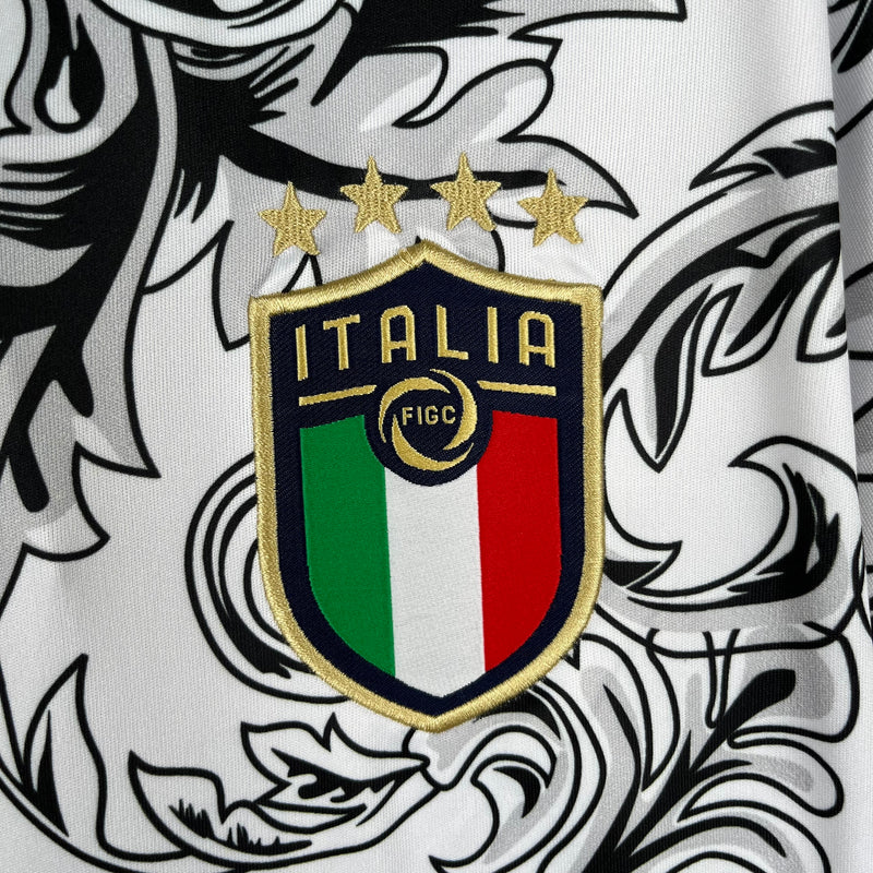 Italia x Versace equipación especial blanca