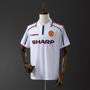 98-99 Manchester United equipación blanco